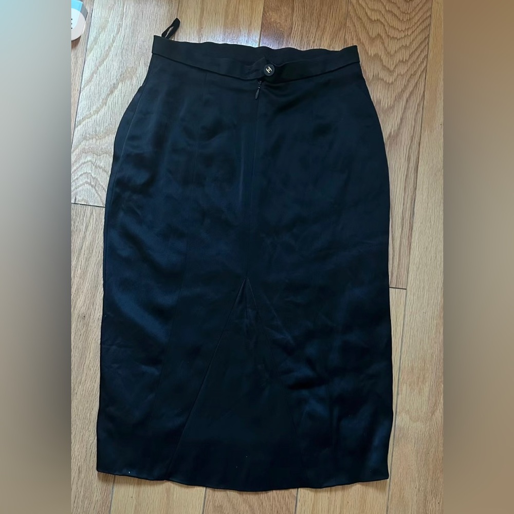 Chanel Boutique Black Viscose Skirt